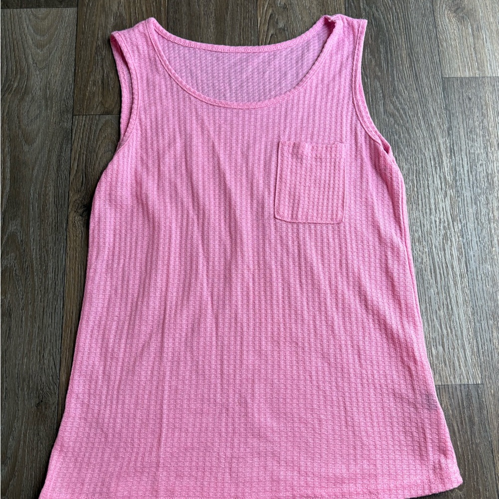 🦄10/$10 SHEIN Pink Tank Top